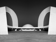 http://josecavana.com/files/gimgs/th-17_Niemeyer 05.jpg